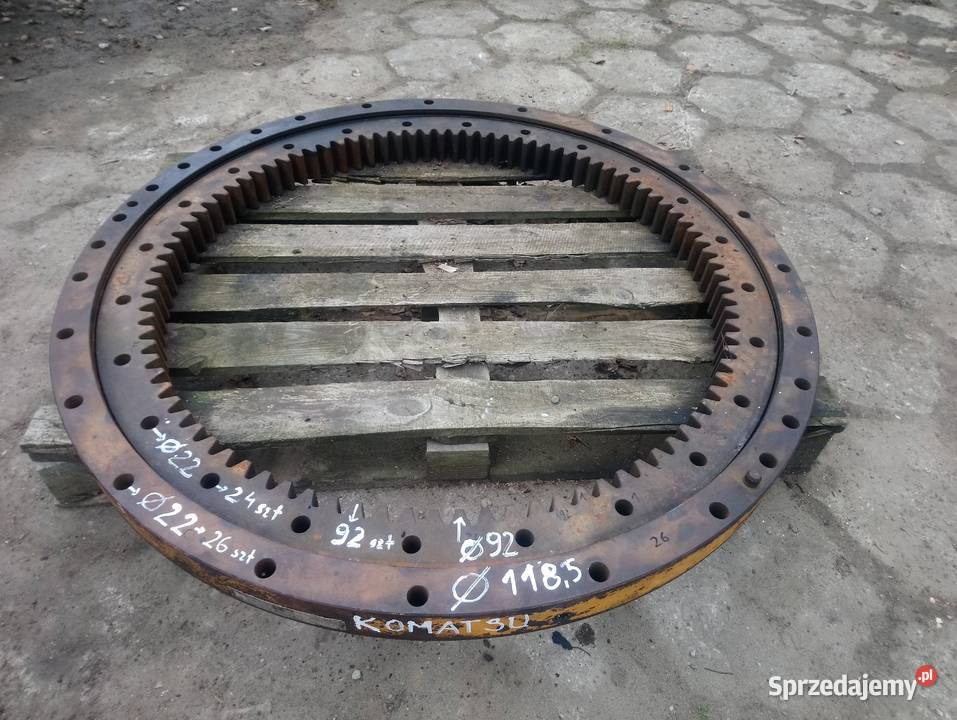 Wieniec Obrotu Komatsu Pruszków