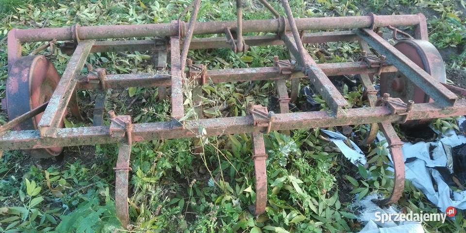 Kultywator 13 łapek gruber agregat
