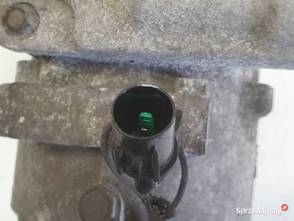 Hyundai i30 14 16V 0712r SPRĘŻARKA KLIMTYZACJI osobowe Kompresory klimatyzacji Rudka