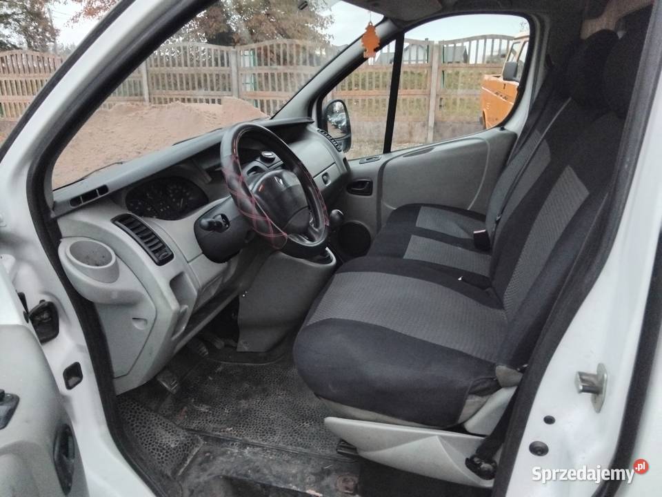 Renault Trafic 19dci 2004r 3 os Renault podlaskie Białystok