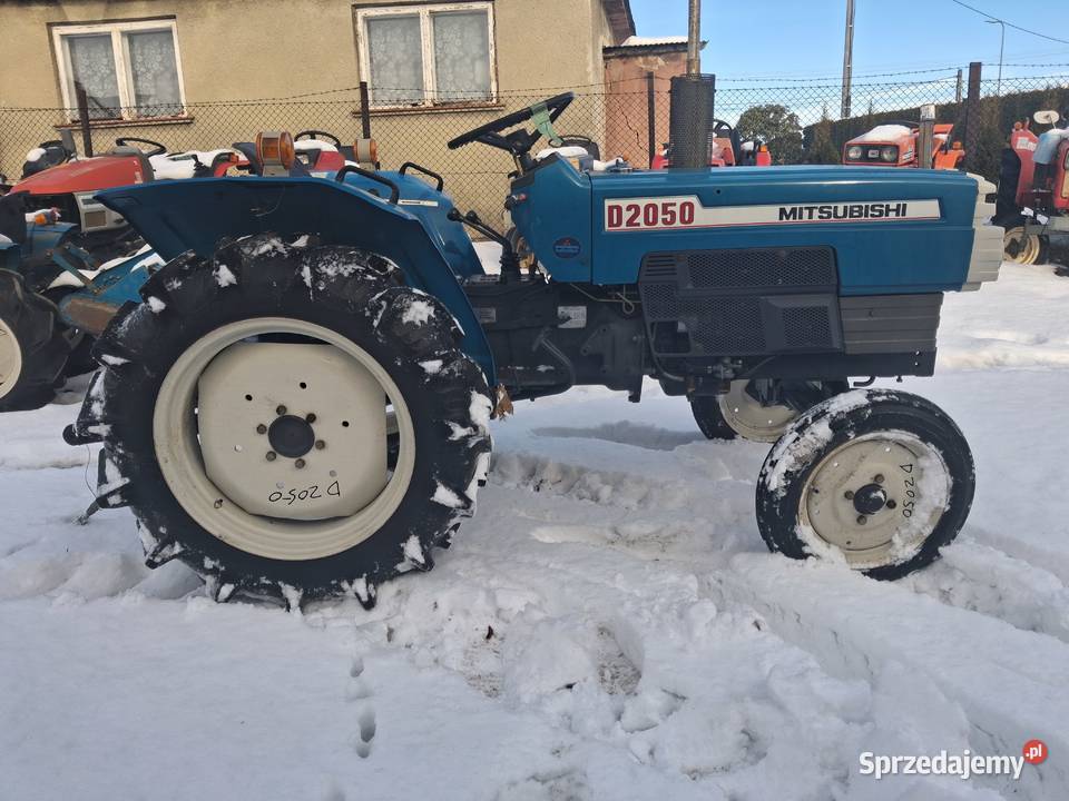 Mitsubishi D2050 2wd Super stan małopolskie Konary