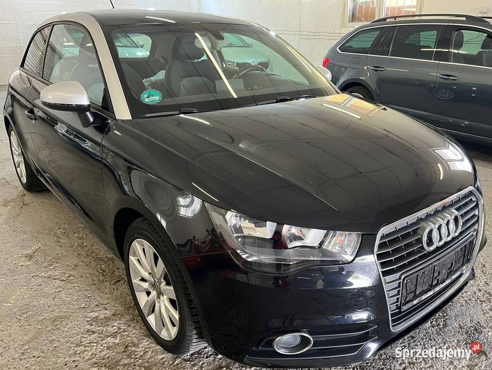 Audi A1 12 TFSI Ambition NAVI PDC benzyna Cmolas