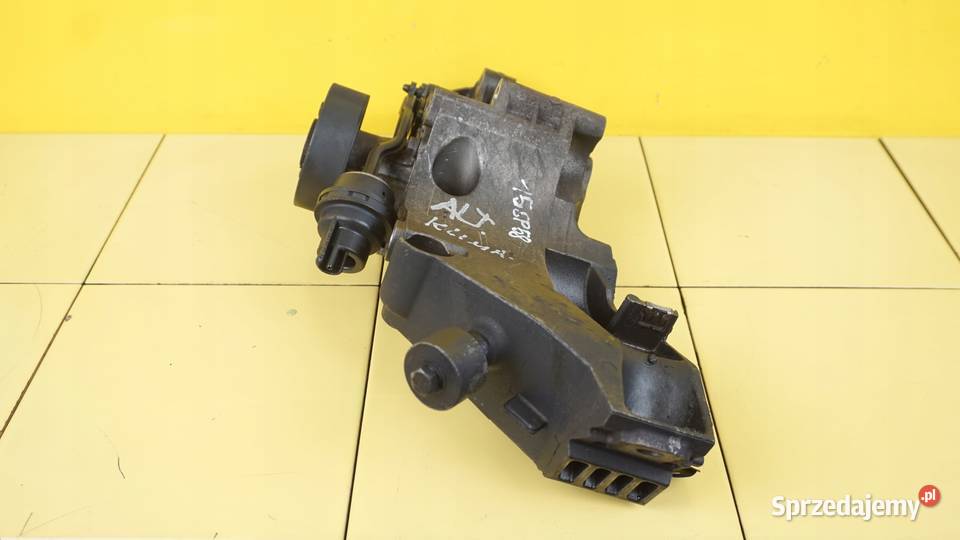 BMW F20 15 D 116D 18r 116 B37D15A lapa Pozostałe Suków