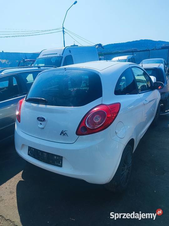 Ford Ka zderzak tylny Żywiec