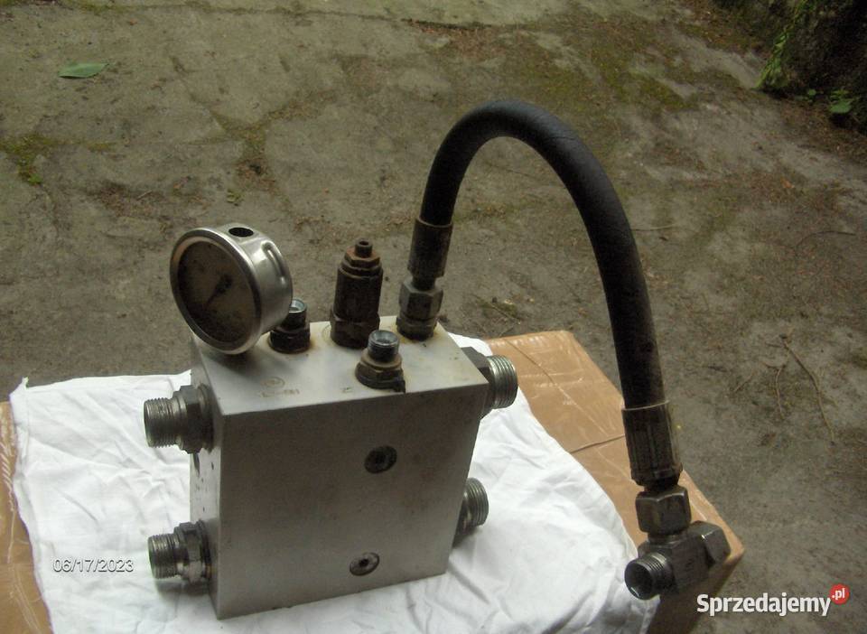 Podnosnik FMF MULTIFRONT traktora holland t5050 Rolnictwo Jawiszowice sprzedam