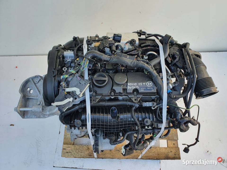 SILNIK KOMPL Volvo V60 15 T2 122 4373 B4154T5 osobowe Rudka