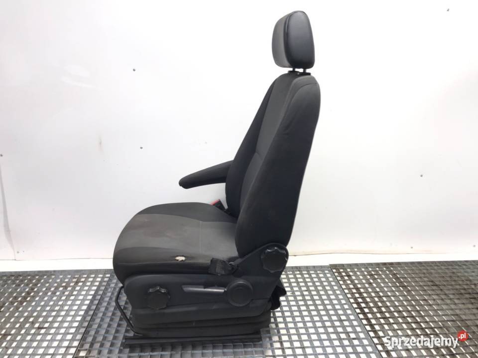 FOTEL LEWY PRZÓD VW CRAFTER 30 50 Hatchback 0616 osobowe