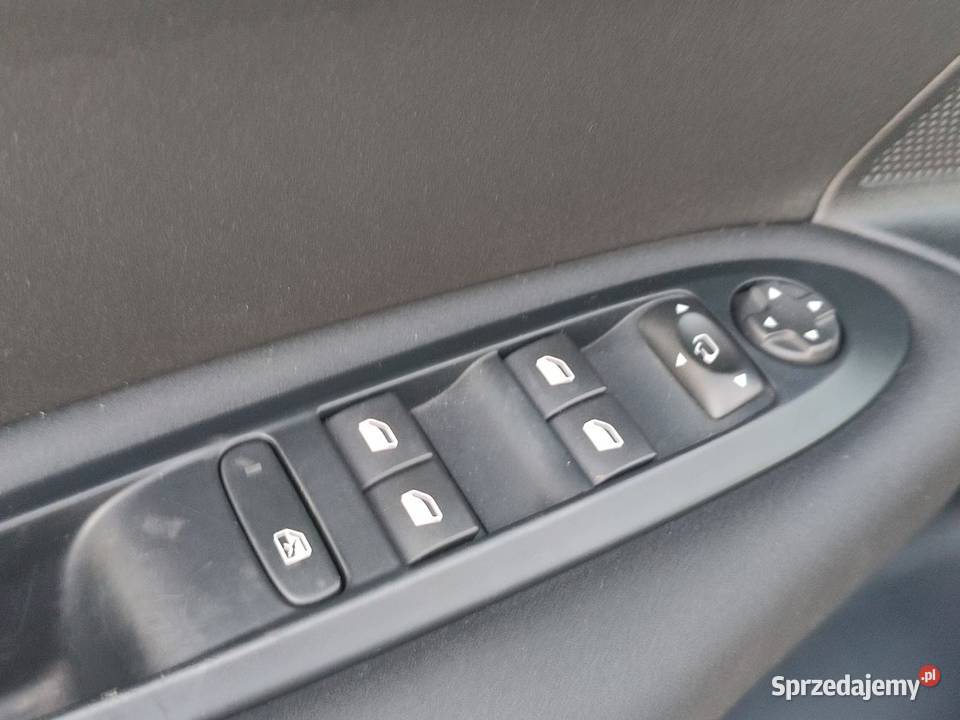 CITROEN C4 II benzyna 2016r 118200 świętokrzyskie Kielce