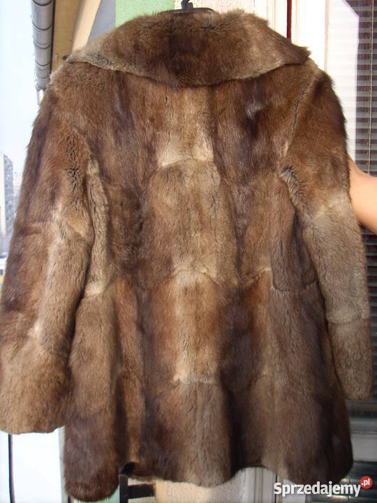 Śliczne krótkie futerko z piżmaków Lublin