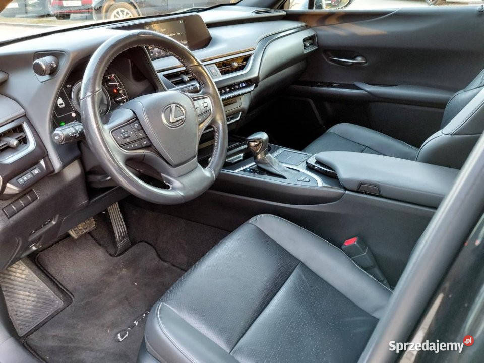 Lexus UX 2022r FV23 LED Skóra ElPodgrzFotele Kraków sprzedam
