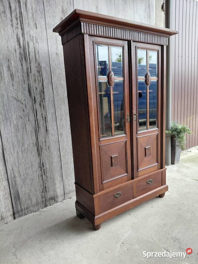 szafa drewniana biblioteczka 260