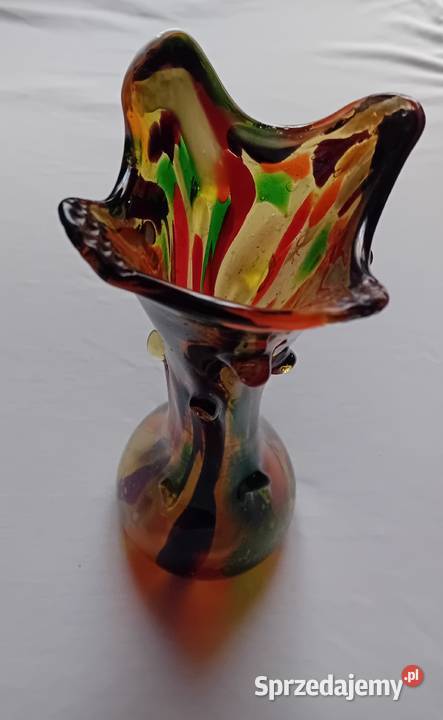 Pięknie wybarwiony ręcznie formowany wazon Koźminek sprzedam
