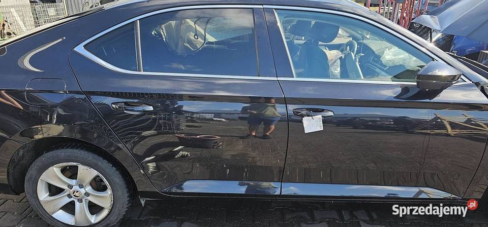 DRZWI PRAWE TYŁ SKODA SUPERB III LF9R ORYGINAŁ Pozostałe kujawsko-pomorskie Lipno
