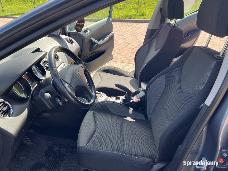 Peugeot 308 16 VTi LPG z Drugim Kompletem Opon isofix Czarny Potok