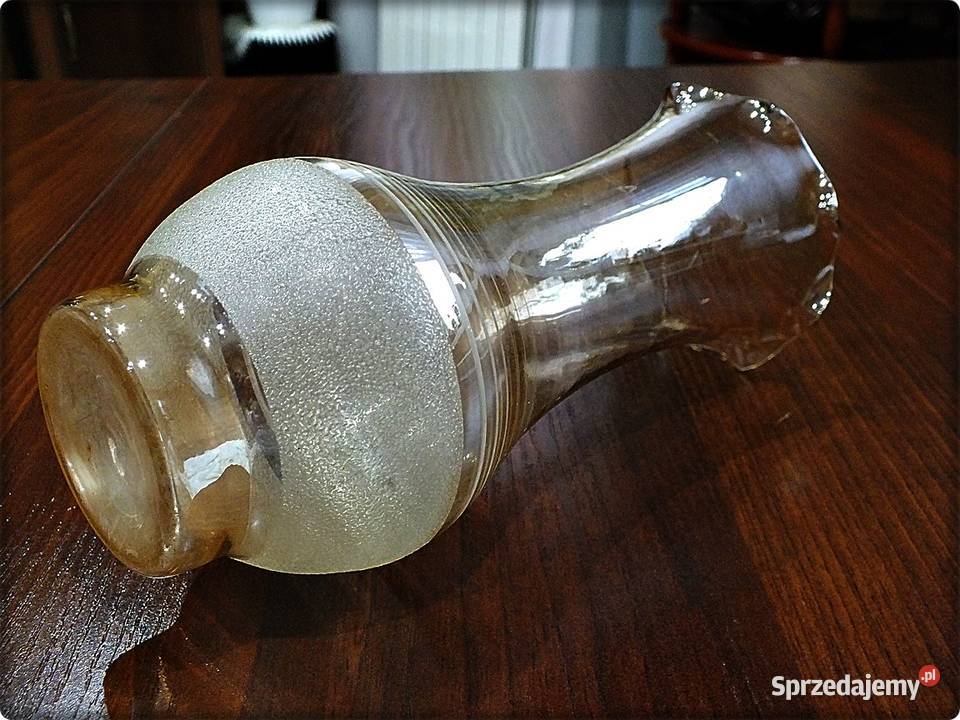 Wazon Rzadki Wazonik szklany 21 z lat 7080 Epoki Żary
