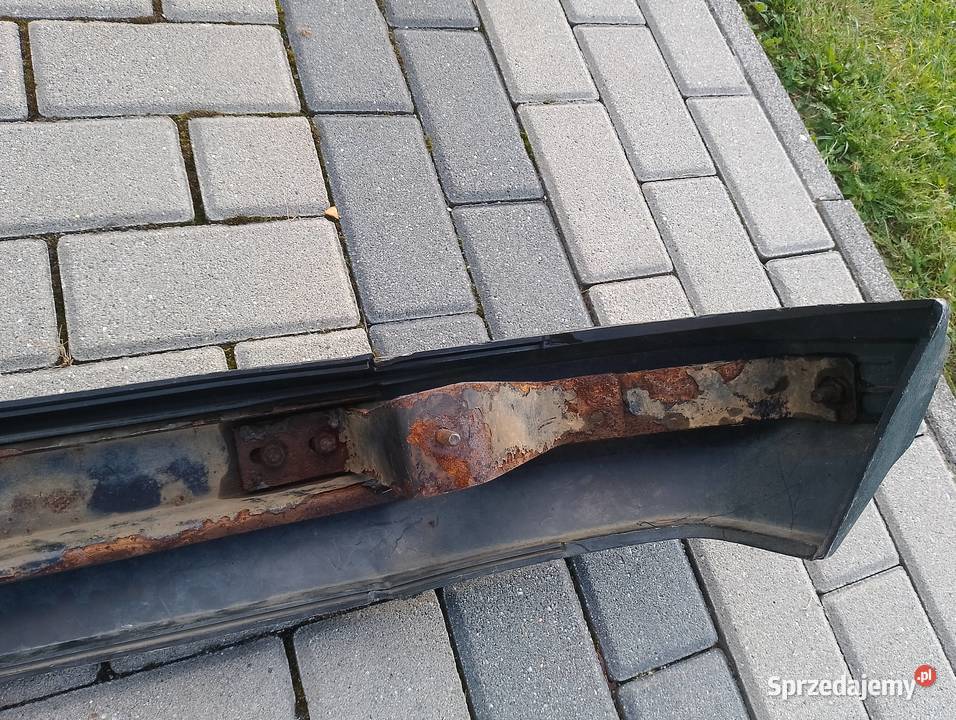 Zderzak przedni P4 Fiat 126 śląskie Bielsko-Biała