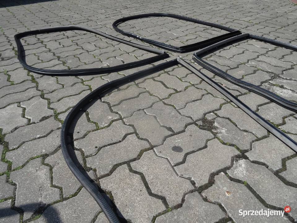 AUDI A8 D2 9902 USZCZELKA GUMA DRZWI PRZOD TYL wielkopolskie sprzedam