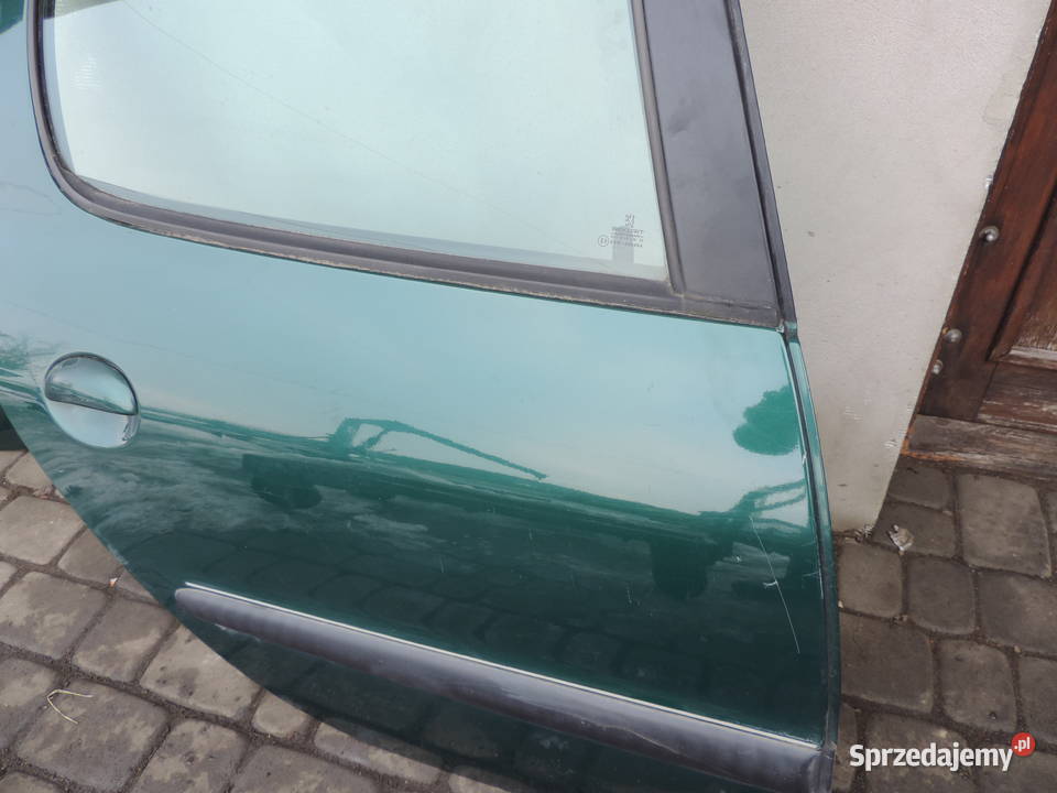 DRZWI PRAWY TYŁ PEUGEOT 206 HB 5D małopolskie