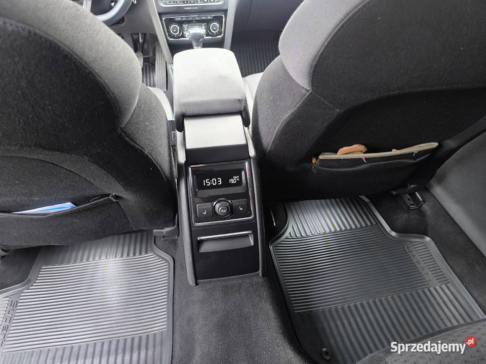 Superb 20 170 2010 DSG automatyczna Warszawa