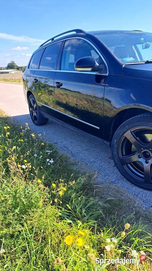 Passat b6 światła do jazdy dziennej Cierno-Zaszosie sprzedam