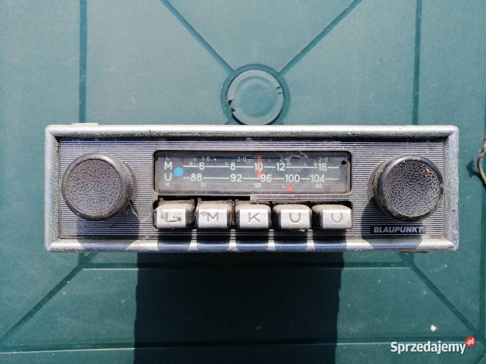 Radio samochodowe BLAUPUNKT z lat 80 osobowe Wyposażenie wnętrza Kobylnica Wołoska sprzedam