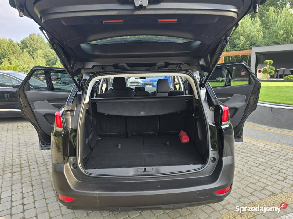 Peugeot 5008 15 BlueHdi 130 Bezwypadkowy lakier metallic