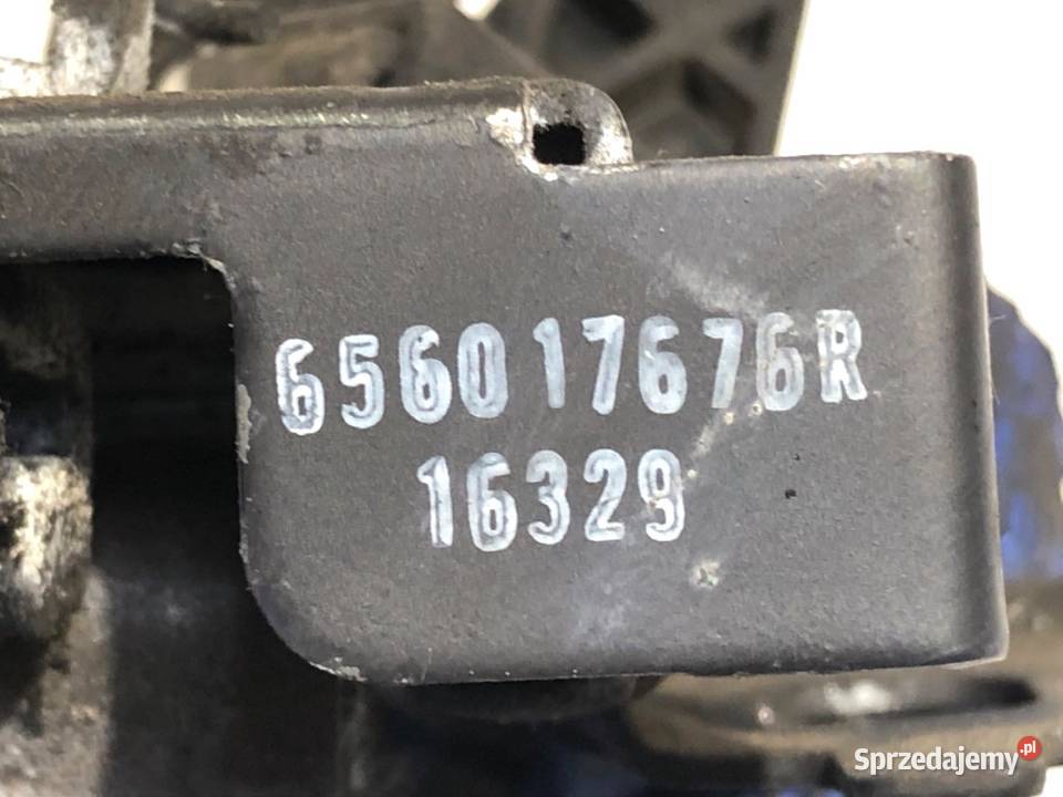 ZAMEK MASKI PRZÓD DACIA SANDERO II Hatchback osobowe sprzedam