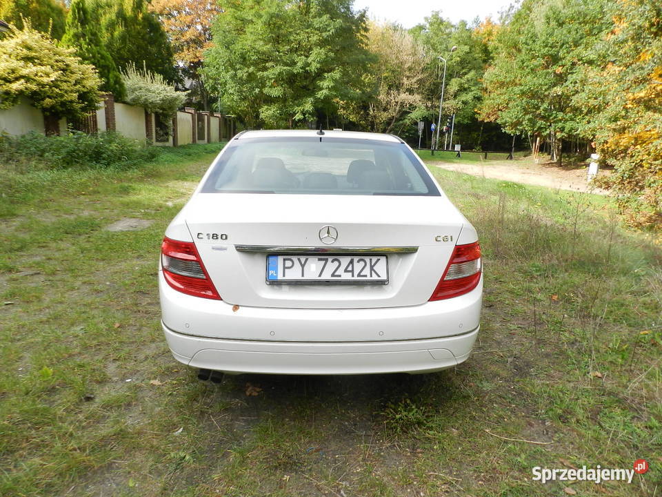 MercedesBenz Klasa C W204 śliczna limuzyna z elektryczne lusterka Puszczykowo