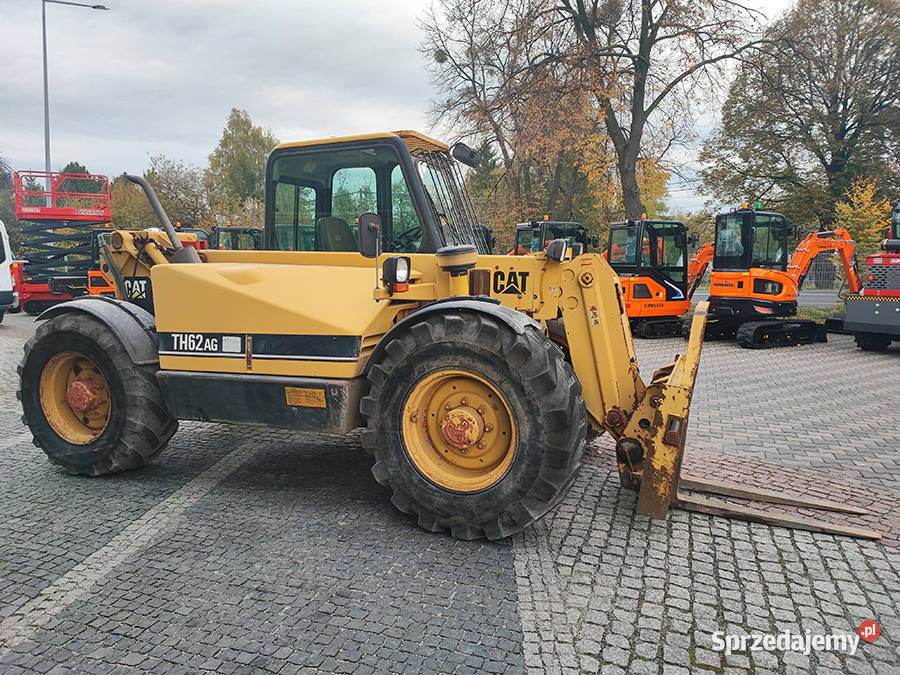 Ładowarka teleskopowa CATERPILLAR TH62 4WD 1996 6901h Kęty