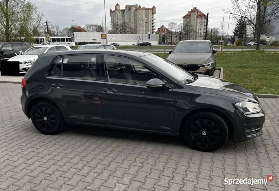 Volkswagen Golf VII 12 TSI 2014 Zadbany Pełna Golf Kraków sprzedam