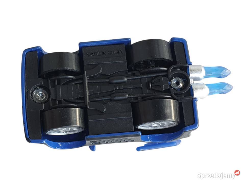 Zabawka model samochód DJ Muzyka z płomieniami sprzedam