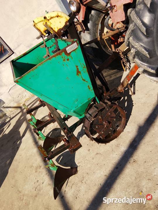 Sadzarka polska do ziemniaków Siewniki i sadzarki kujawsko-pomorskie Brodnica