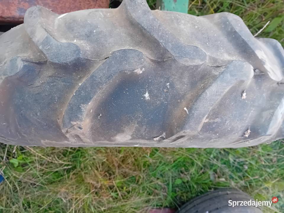 2 Koła koło z piastami snopowiązałki Ryki