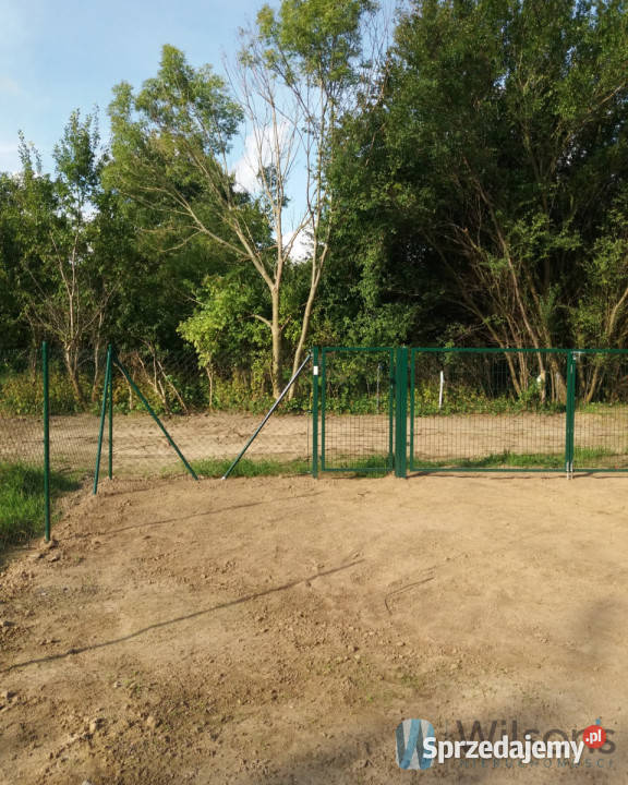 Grunt Gostyń 635m2 budowlana sprzedam