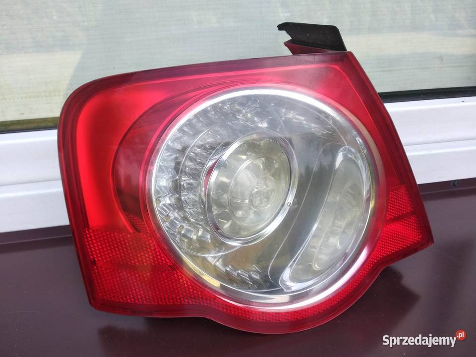 VW Passat B6 sedan lampa tył tylna lewa narożna Części samochodowe Sieradz sprzedam