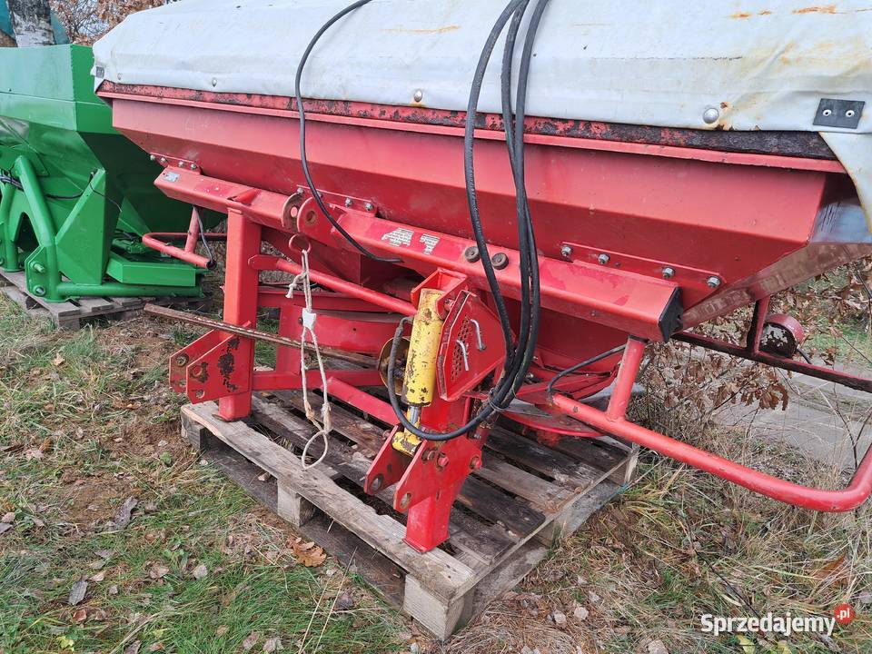 Rozsiewacz lely Przysietnica sprzedam