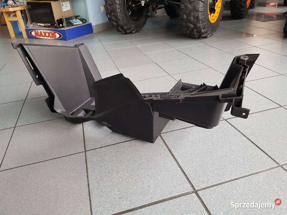 Podstopień prawy Canam Outlander G2 Tarnów