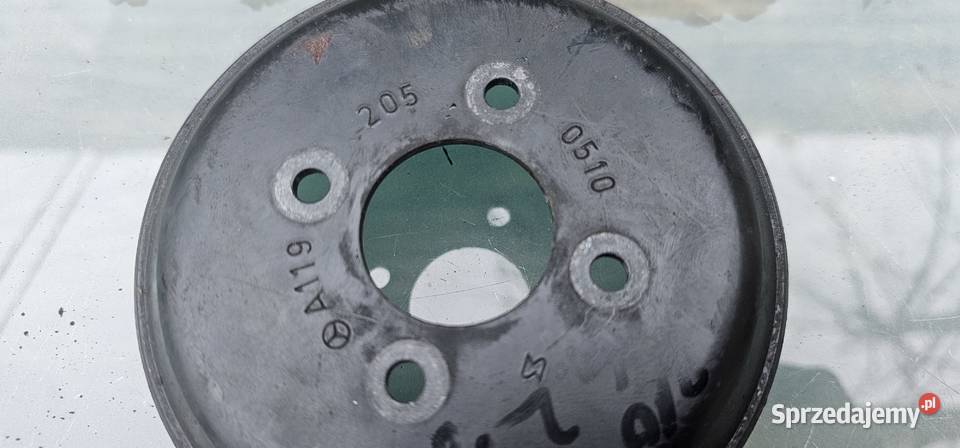 Koło pasowe pompy wody mercedes w210 42 Rok produkcji 1996 Pozostałe Zbąszyń