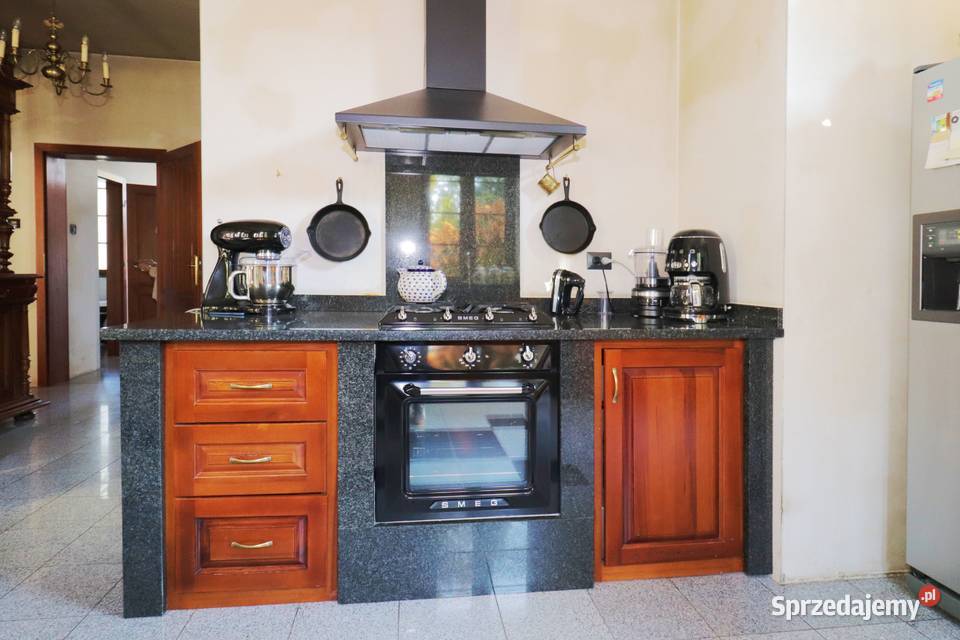 Na sprzedaż nieszablonowy dom w stylu pustak Krężnica Jara