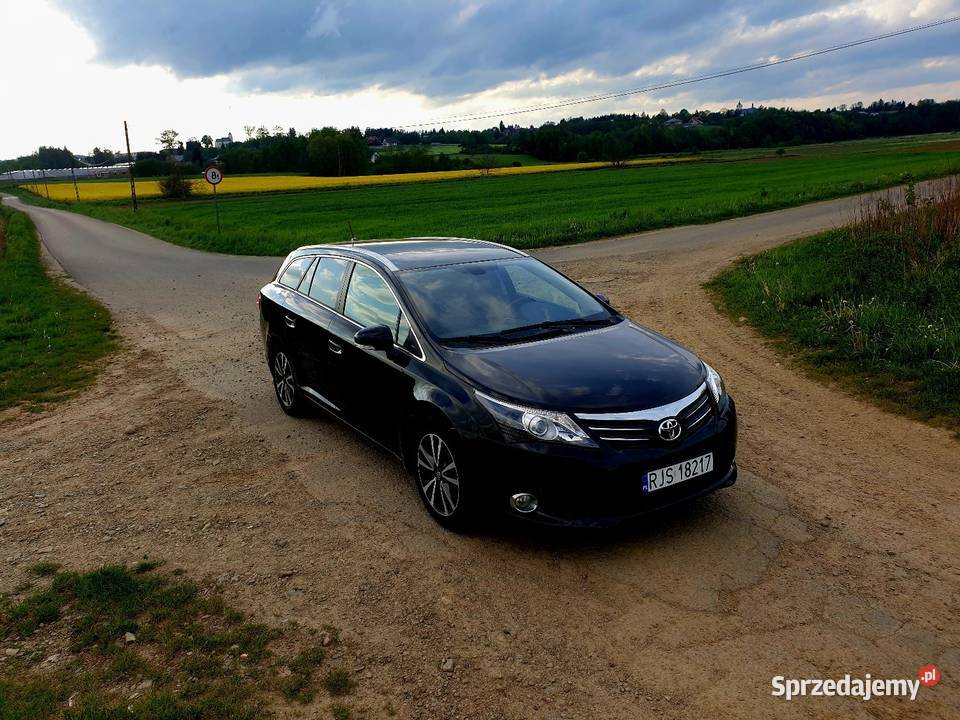 Toyota Avensis T27 Jasło