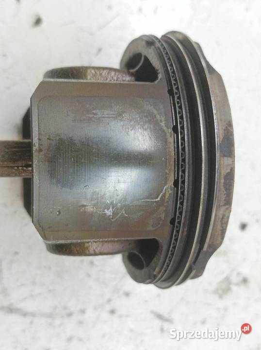 TŁOK KORBOWÓD 16 16V VVTI Toyota Corolla XI 2013 Blok silnika Motoryzacja