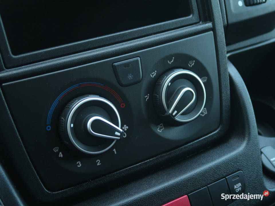 Peugeot Boxer 20 BlueHDi klimatyzacja Boxer Lublin