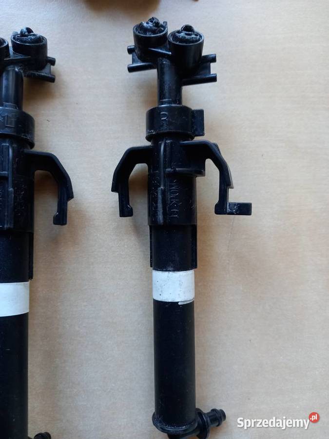 VW Passat B8 spryskiwacz lampy przód Zderzaki wielkopolskie