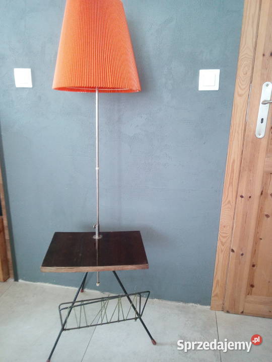 Lampa gazetownik gazetnik z czasów PRL Kąty Wrocławskie