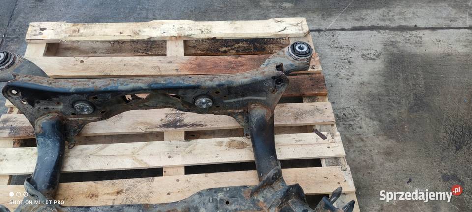 TRAWERS SANKI WÓZEK TYŁ AUDI A6 C7 A7 4G0505235Q osobowe Przystajń sprzedam