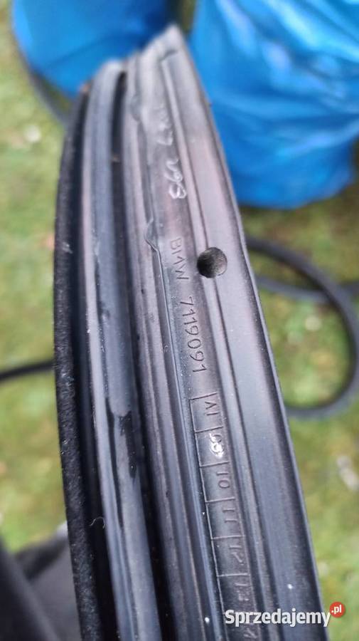Uszczelka Bmw e92 drzwi lewa kierowcy osobowe Karoseria Dębica