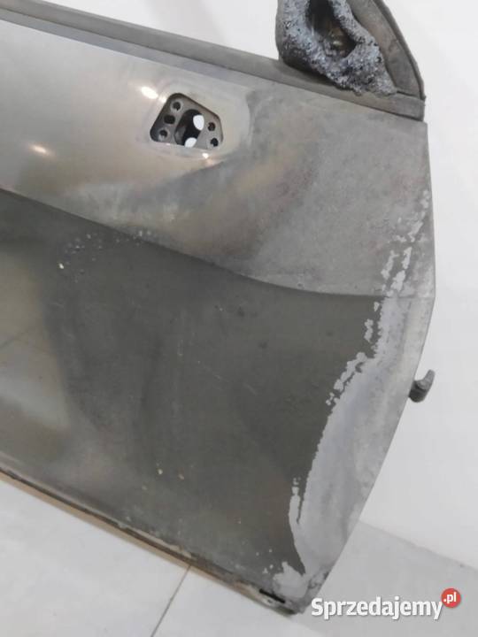 DRZWI PRAWE PRZÓD SPALONE Audi Q2 I 2016 świętokrzyskie