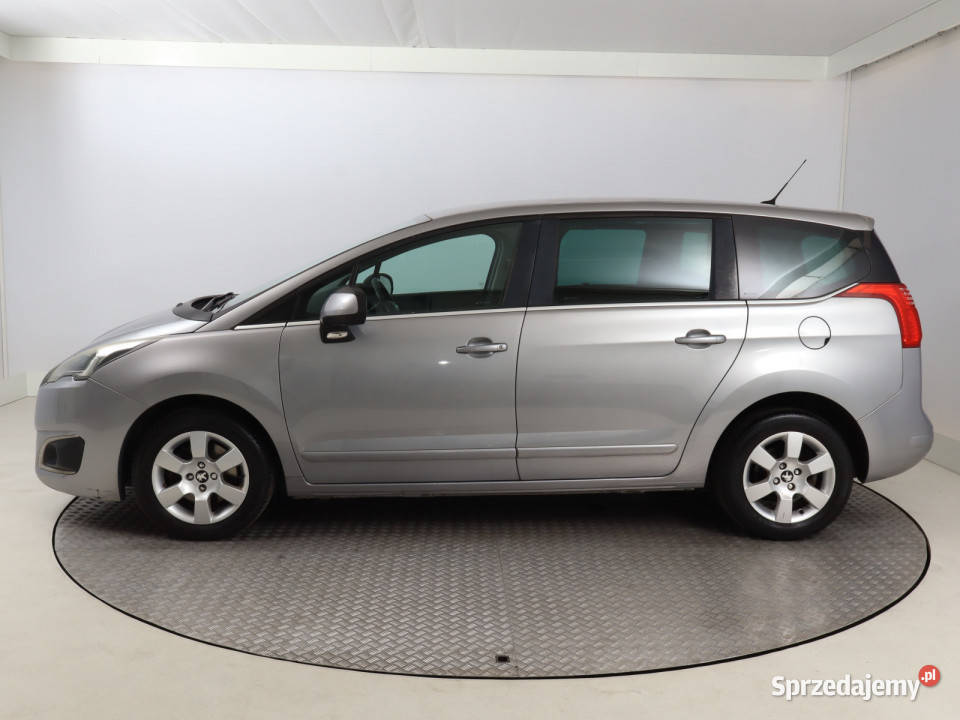 Peugeot 5008 16 BlueHDi