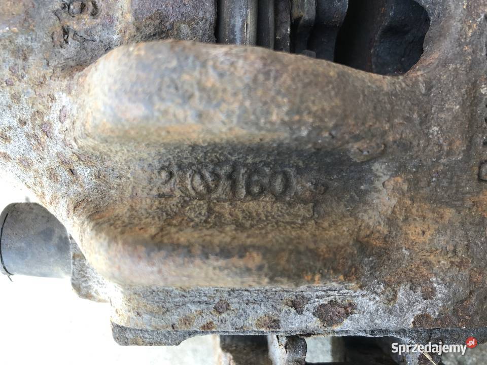 Zaciski przód BMW E36 316i 318i 5412 Zaciski i jarzma sprzedam