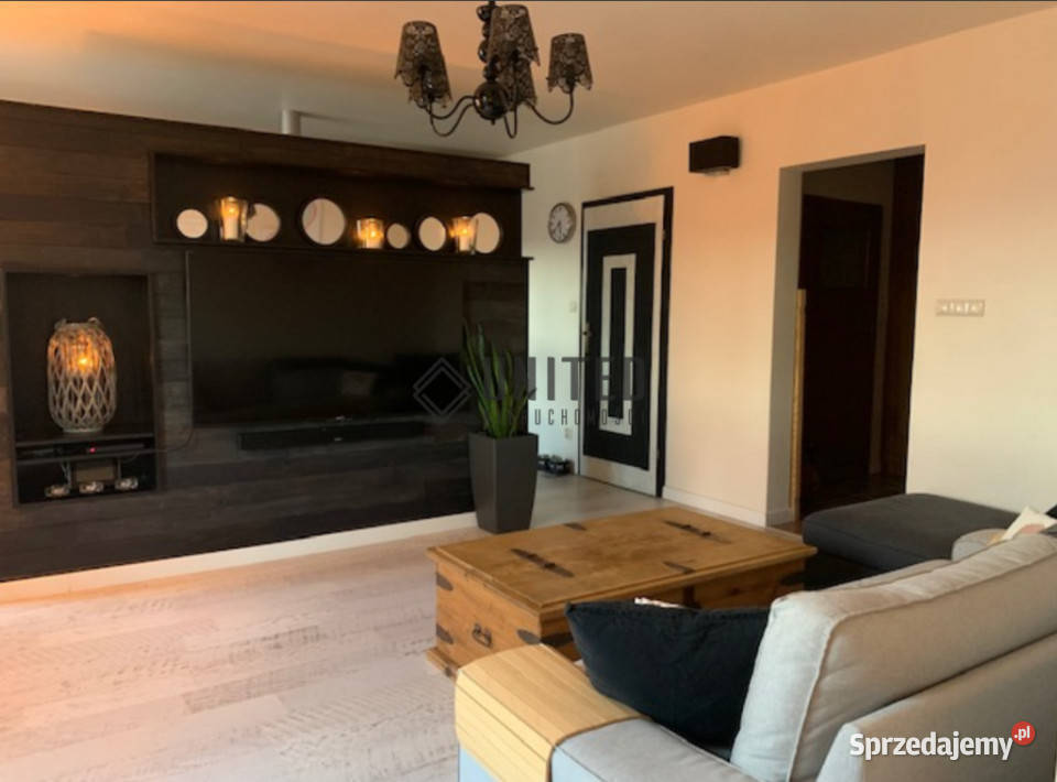 Husarskiej 2010DwupoziomoweBalkon 103m2 dolnośląskie
